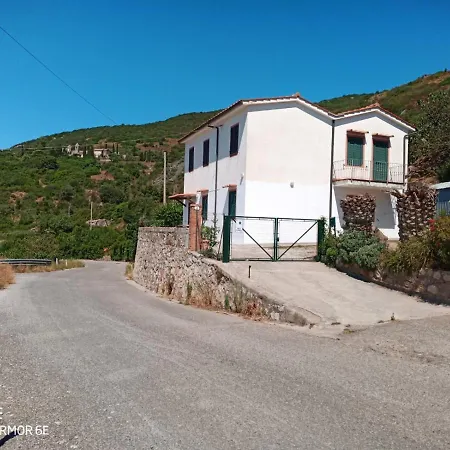 Casa Luciana 펜션 *